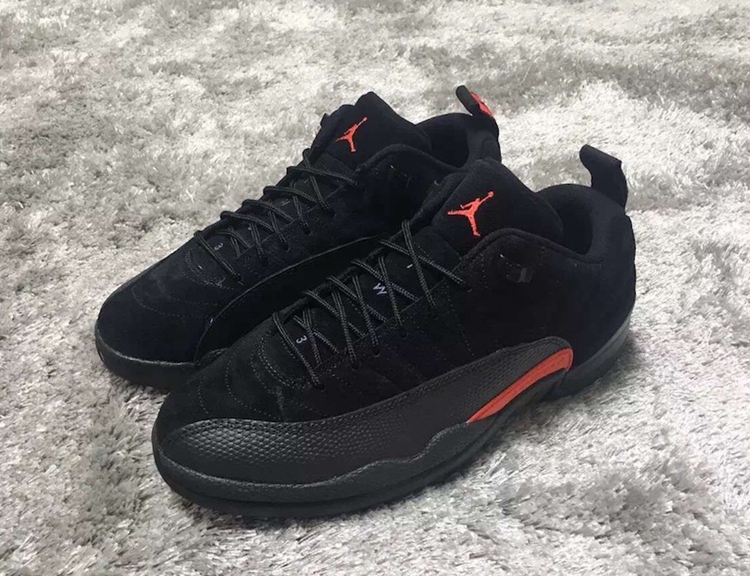 AJ12,Air Jordan 12,308317-003 鞋身一抹亮橙!Air Jordan 12 Low “Max Orange” 细节近览 AJ12,Air Jordan 12,308317-003 鞋身一抹亮橙!Air Jordan 12 Low “Max Orange” 细节近览