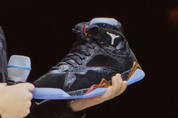 AJ7,Air Jordan 7,Doernbecher  仅有两双！Air Jordan 7 Doernbecher 特殊版本曝光