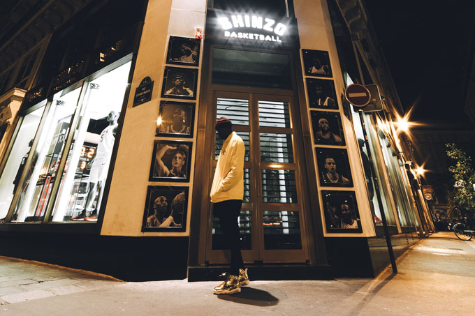 AJ6,Air Jordan 6,854271-730  身披金甲！Air Jordan 6 Pinnacle Metallic Gold 上脚近赏