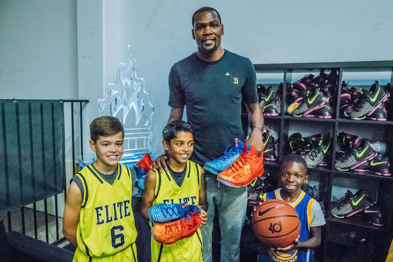 Nike,KD 9  冰与火鸳鸯配色！Nike KD 9 “Fire & Ice” 发售信息