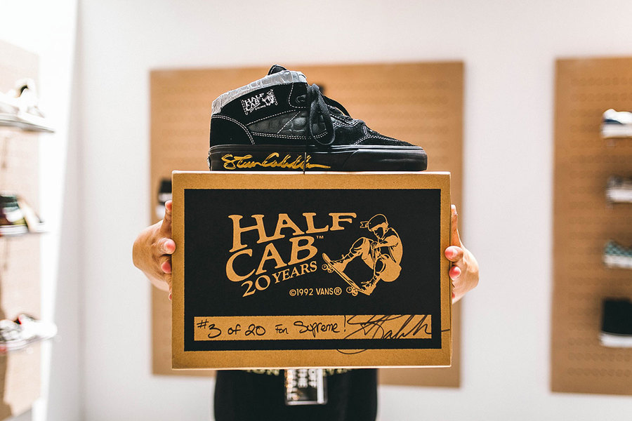 球鞋上脚,明星上脚  看看 SneakerLAH 球鞋展上最贵的 20 双球鞋