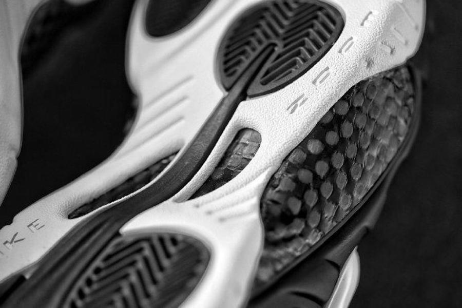 624041-006,Foamposite Pro,Foam 624041-006 黑白百搭款!高清近赏 Nike Air Foamposite Pro 末日博士 624041-006,Foamposite Pro,Foam 624041-006 黑白百搭款!高清近赏 Nike Air Foamposite Pro 末日博士