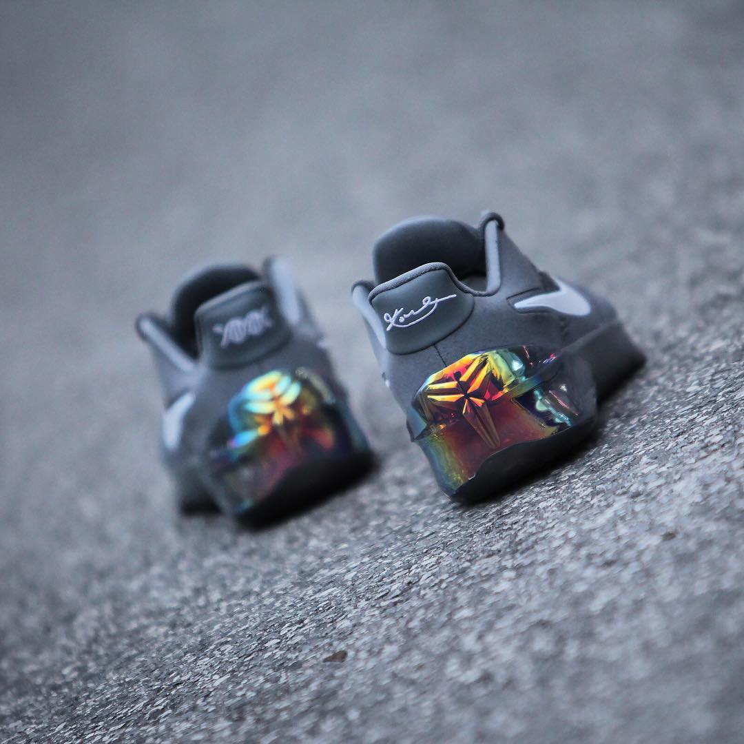 852427-010,Kobe AD,Nike 852427-010AD 发售价 ￥1199，传言 Kobe A.D. 首发配色货量不大！