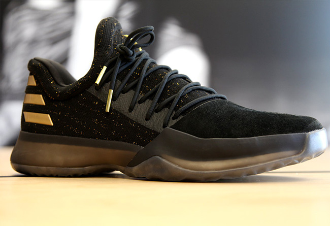 Harden Vol1,adidas 巨星之路!黑金配色 adidas Harden Vol.1 将在月底首发 Harden Vol1,adidas 巨星之路!黑金配色 adidas Harden Vol.1 将在月底首发