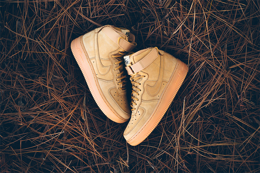 882096-200,AF1,Air Force 1,Nik 882096-200AF1 男女款齐发！小麦 Air Force 1 High “Flax” 将于下周登陆官网！