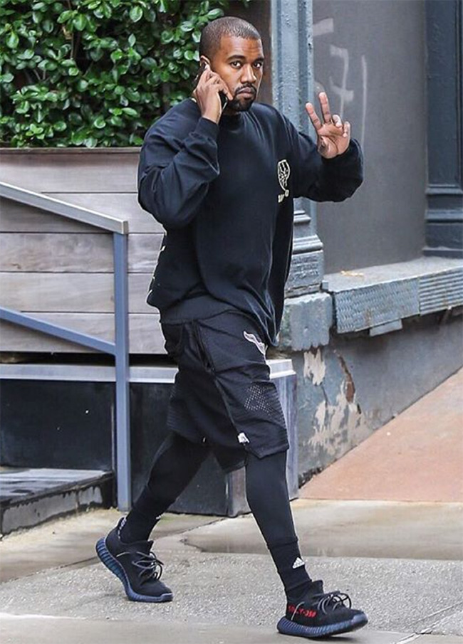 Yeezy 350 Boost V2,Yeezy 350 B  侃爷亲着版本 Yeezy 350 Boost V2 黑红配色也将发售！