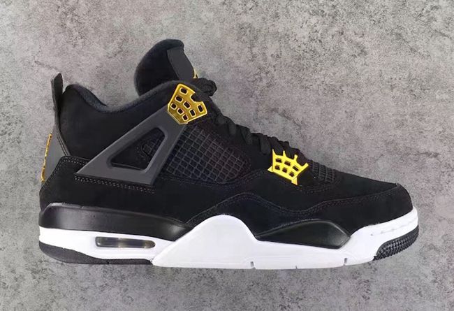 Air Jordan 4,AJ4,308497-032  这款黑金装扮的 Air Jordan 4 “Royalty” 可谓华丽又亲民