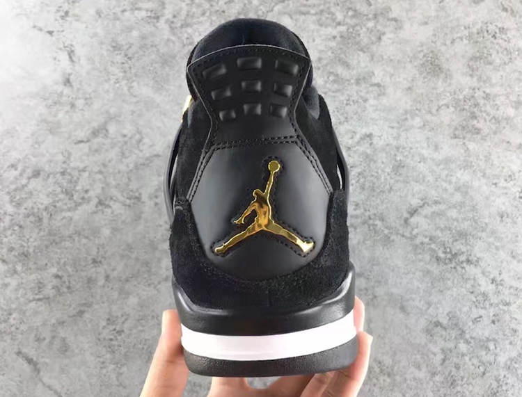Air Jordan 4,AJ4,308497-032  这款黑金装扮的 Air Jordan 4 “Royalty” 可谓华丽又亲民