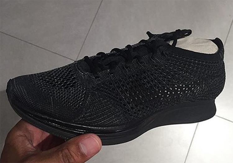 Nike,Flyknit Racer,526628-009  彻底黑化！Nike Flyknit Racer “Triple Black” 即将发售
