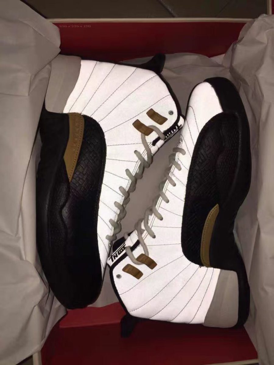 881427-122,AJ12,Air Jordan 12 881427-122AJ12 像极了 Taxi！中国新年配色 Air Jordan 12 “Chinese New Year”