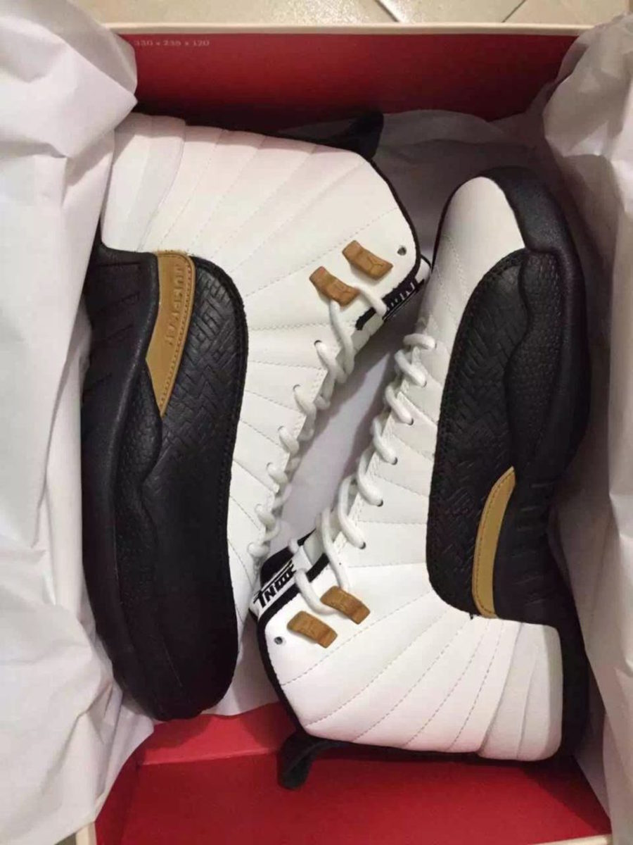 881427-122,AJ12,Air Jordan 12 881427-122AJ12 像极了 Taxi！中国新年配色 Air Jordan 12 “Chinese New Year”