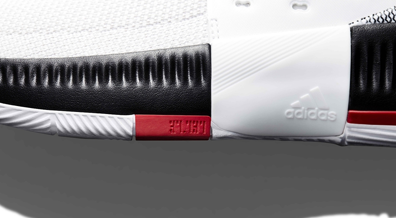 adidas,Dame 3  1 月 1 日登场！利拉德携 adidas Dame 3 与你一起称雄！