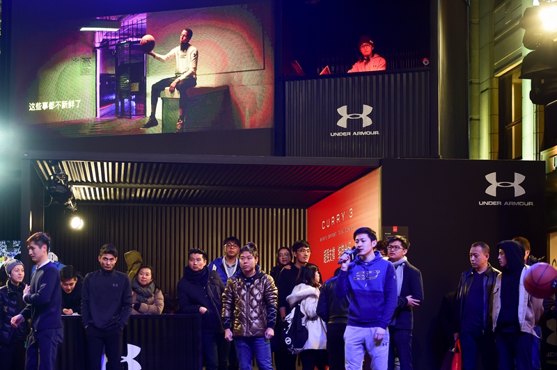 Under Armour,Curry 3,Red Hot S  为库里助威！2016 Under Armour 上海圣诞主题派对回顾