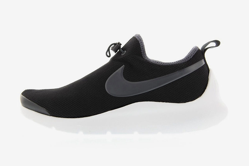 Nike,Aptare Essential  超越 Roshe Run？Nike Aptare Essential 发布