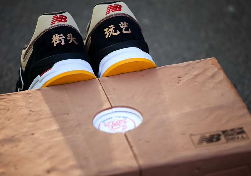 997.5,New Balance,400ml,DEAL  诚意满满！这双中国元素的三方联名还有个未市售版本