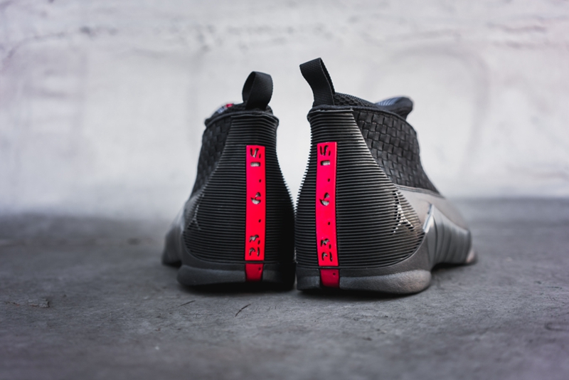 AJ15,Air Jordan 15,881429-001  发售提醒！Air Jordan 15 “Stealth” 明早上架