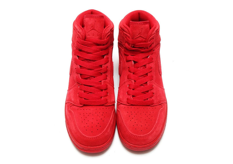 jordan brand,AJ1,麂皮  纯色风暴！Air Jordan 1 Retro High 麂皮版本亮相