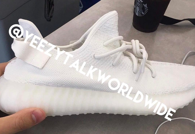 Yeezy 350 Boost V2,CP9366,adid  实物曝光！提前感受 Yeezy 350 V2 “Cream White” 的皎洁气氛