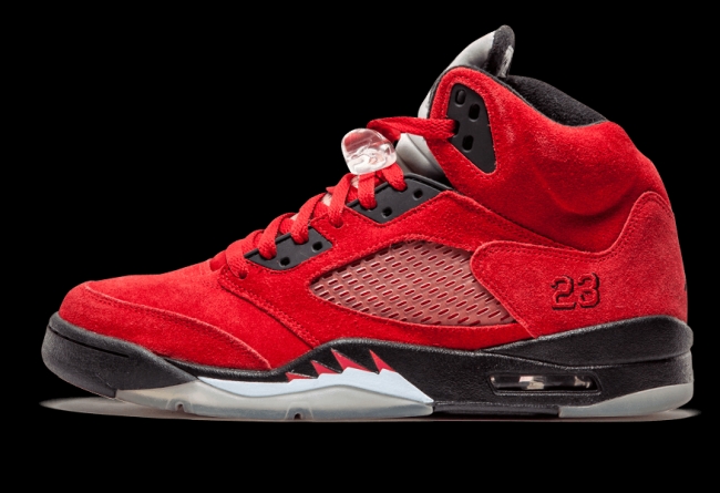 Air Jordan 5,AJ5,136027-602  愤怒公牛再现！Air Jordan 5 “Red Suede” 全新实物近览