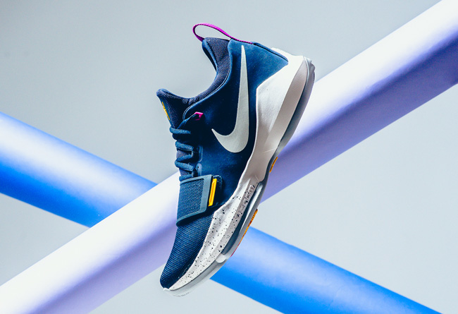 878627-417,PG1,Nike 878627-417 别忘了！明天将迎来 PG 1 步行者配色的发售