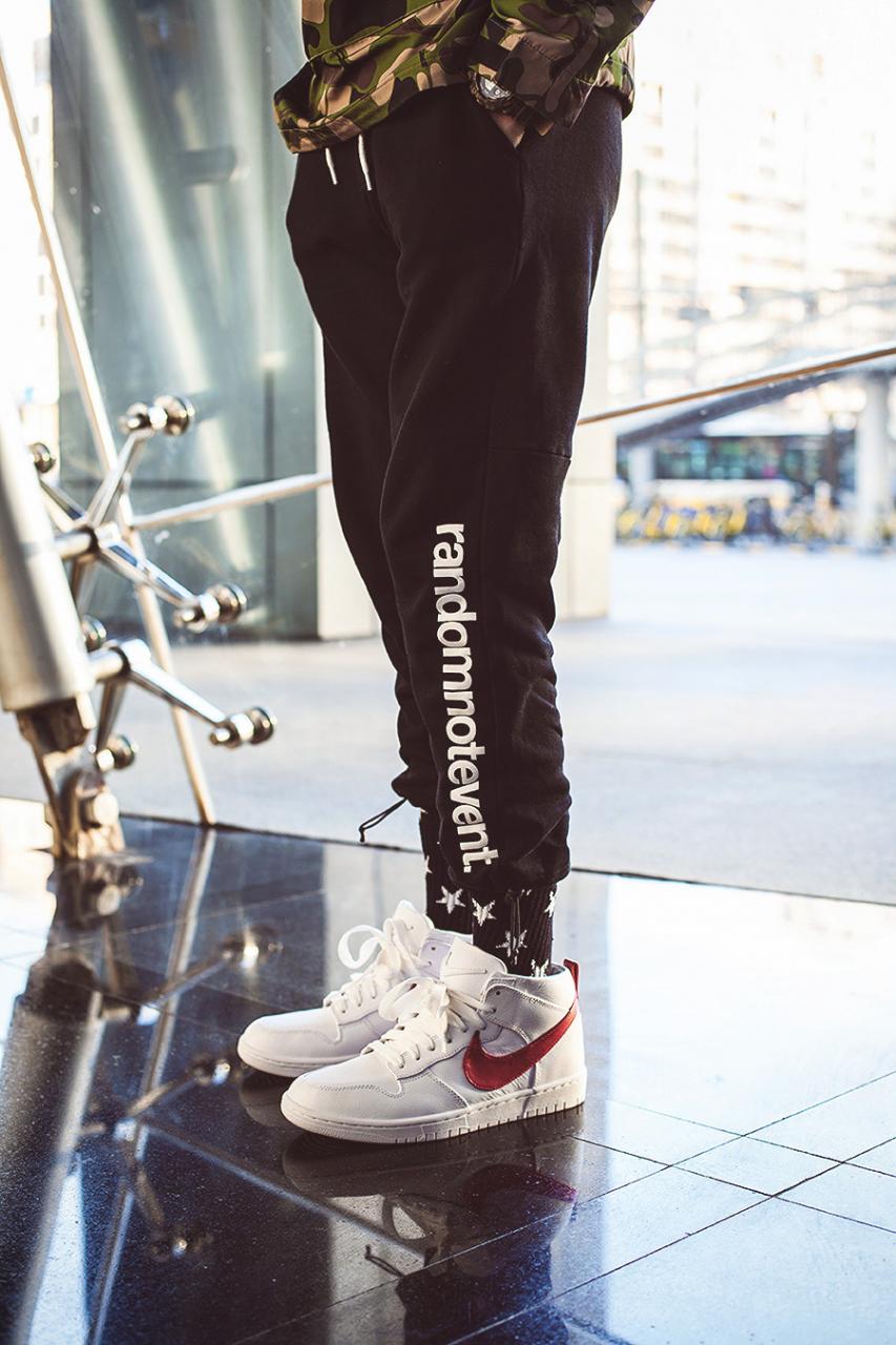 910088-100,Dunk Lux,RT,Nike 910088-100 这双鞋外观简单还卖得死贵,居然也能售罄? 910088-100,Dunk Lux,RT,Nike 910088-100 这双鞋外观简单还卖得死贵,居然也能售罄?