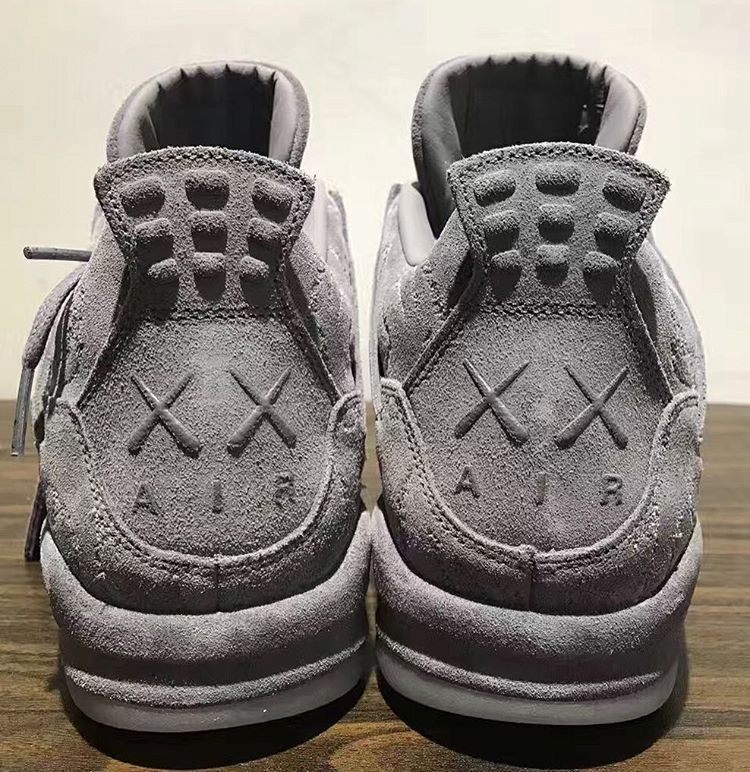 全球限量kawsxairjordan4