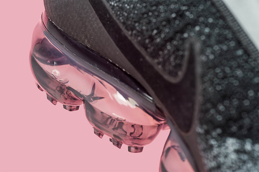 VaporMax,Nike  看看 CDG x VaporMax 后现代科技风格的大底近赏吧！