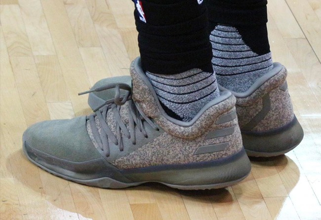 Harden Vol1,adidas  对阵雷霆，哈登上脚 Harden Vol.1 “Cargo”