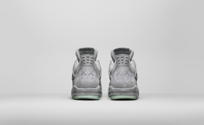 AJ4,Air Jordan 4,Kaws  原价买到这双鞋，真的能让你 “腰缠万贯”！