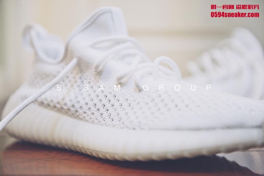 adidas,Yeezy Boost 350 V2  这双镂空设计的 Yeezy 最适合今年夏季穿！