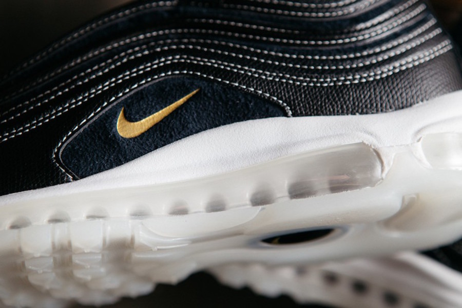 913314-001,Air Max 97,Air Max 913314-001 美如画的裸身上脚球鞋，恐怕你还没有见过吧！