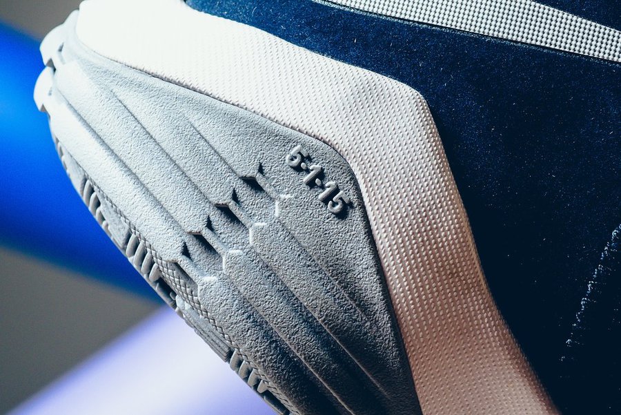 878627-417,PG1,Nike 878627-417 别忘了！明天将迎来 PG 1 步行者配色的发售