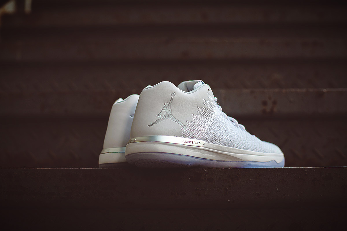 897564-100,AJ31,Air Jordan 31, 897564-100AJ31 难以抗拒的纯净活力！这双小白鞋不仅仅是一双实战篮球鞋！