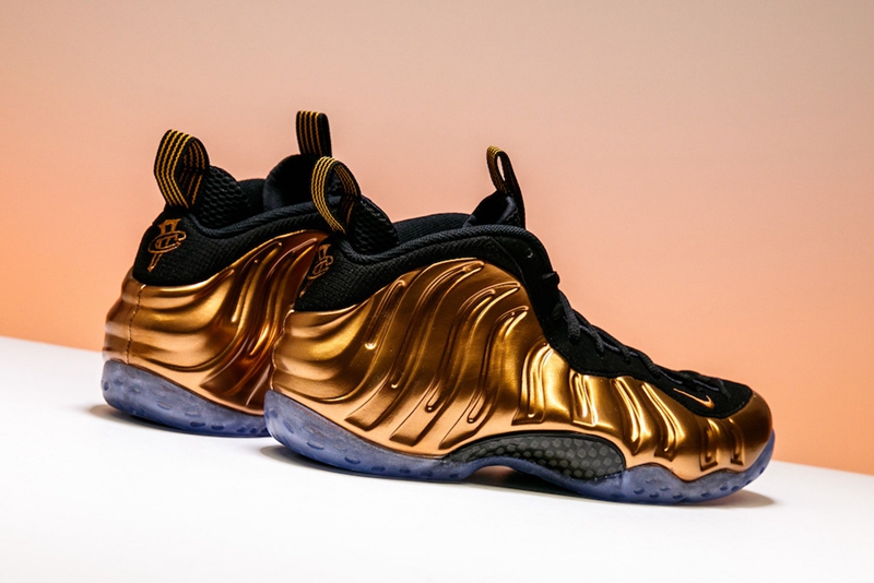 314996-007,Foamposite One,Foam 314996-007 相比金喷，为何铜喷 Nike Air Foamposite One 会有更多的粉丝？