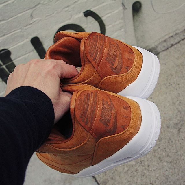 AJ3,Air Jordan 3  这双 Air Jordan 3 “Khaki Denim” 你喜欢吗？