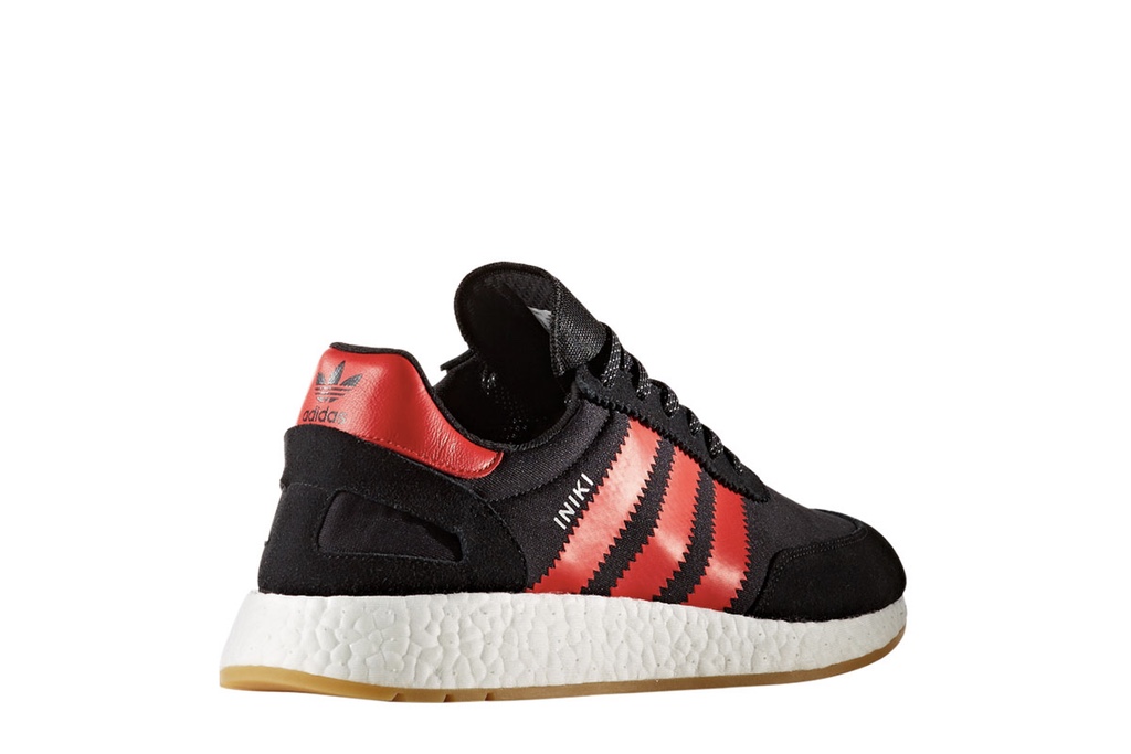adidas,Iniki Runner  城市限定款！黑红配色 Iniki Runner 将于本周发售！