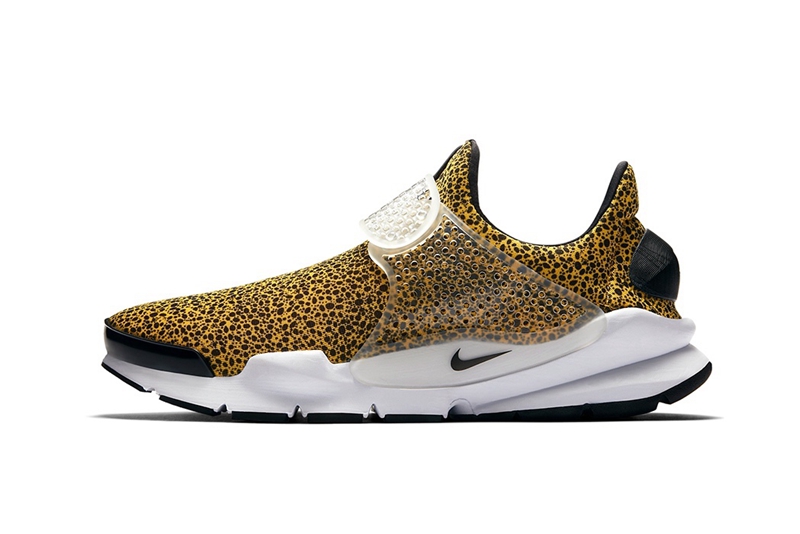 819686-100,Sock Dart,Nike,Safa  独特元素与全新编织鞋面，这几款 Sock Dart 你给打几分？