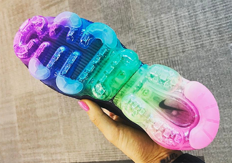 Be True,VaporMax,Nike  彩虹全掌气垫！全新 VaporMax “Be True” 实物曝光