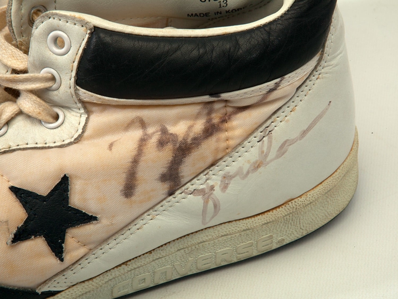 MJ,Converse  超过 3 万美金!乔丹生涯首个奥运冠军 GU 战靴现身拍卖会 MJ,Converse  超过 3 万美金!乔丹生涯首个奥运冠军 GU 战靴现身拍卖会