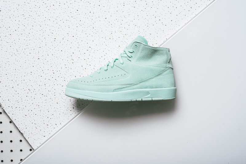 897521-303,Air Jordan 2 Decon,  迷人薄荷绿！全新 Air Jordan 2 Decon “Mint Foam” 实物释出