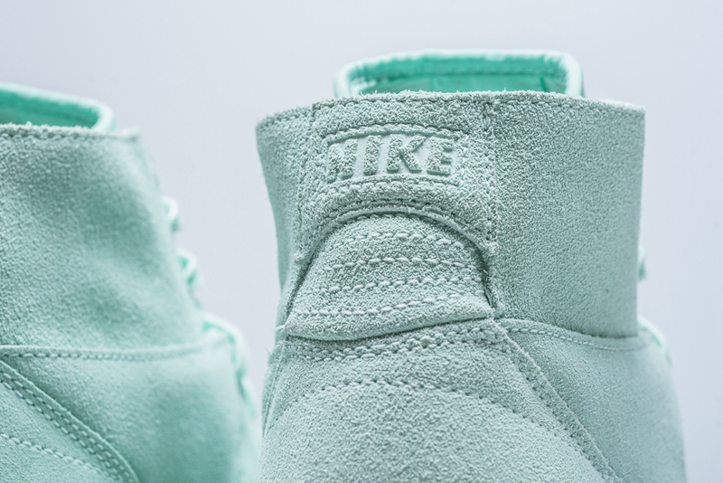897521-303,Air Jordan 2 Decon,  迷人薄荷绿！全新 Air Jordan 2 Decon “Mint Foam” 实物释出