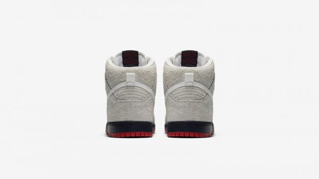 Nike,  SB Dunk Hi,881758-110  披着羊皮的狼!Nike SB Dunk Hi “Black Sheep” 现已发售 Nike,  SB Dunk Hi,881758-110  披着羊皮的狼!Nike SB Dunk Hi “Black Sheep” 现已发售