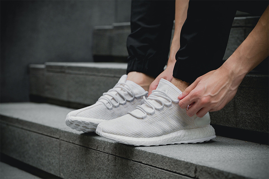 Pure Boost,adidas  想要轻盈透气脚感软弹？Pure Boost Clima 是你的最新选择！