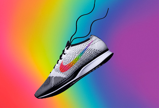 902366-100,Flyknit Racer,Nike 902366-100 渐变彩虹大钩！Nike Flyknit Racer “BETRUE” 上脚实拍