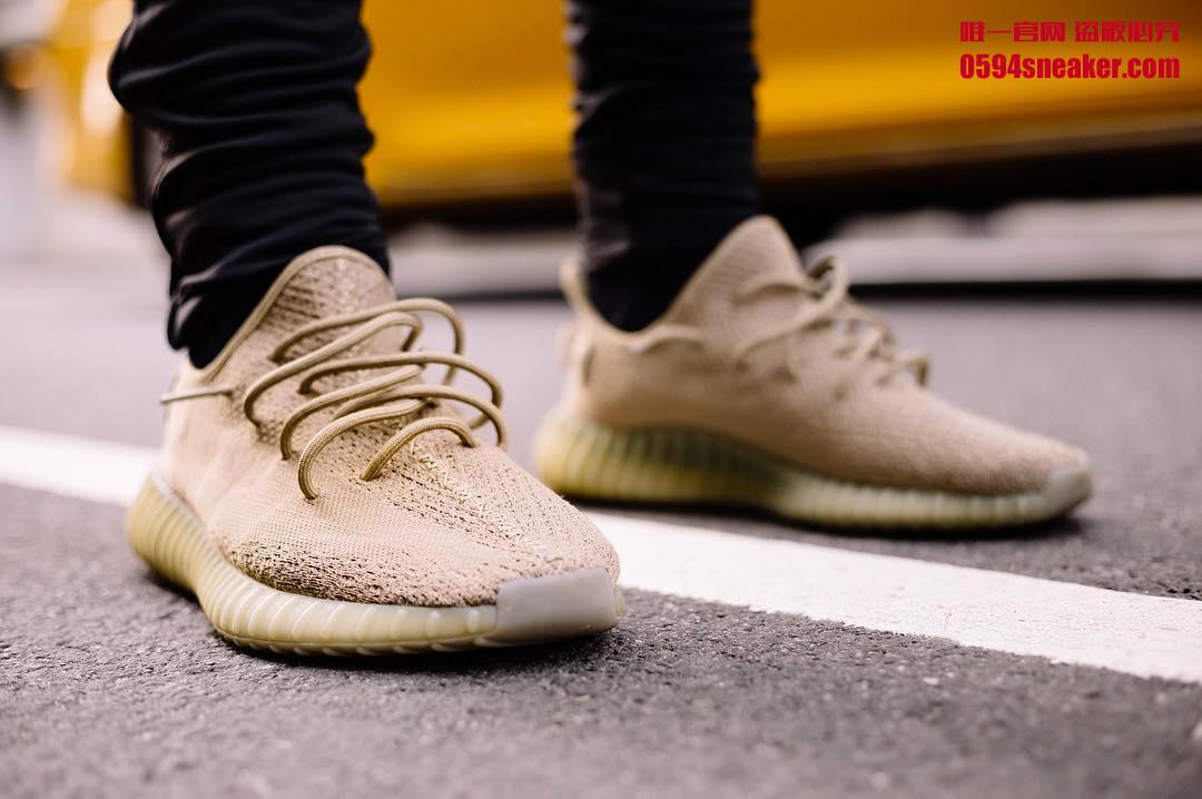 DA9572,Yeezy 350 Boost V2,Yeez DA9572 更为讨好！Yeezy 350 Boost V2 “Dark Green” 上脚图首次亮相！