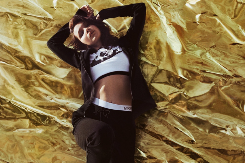 Bella Hadid,Nike,Classic Corte  ​性感超模 Bella Hadid 上脚的这双 Nike 历史你知道有多久？