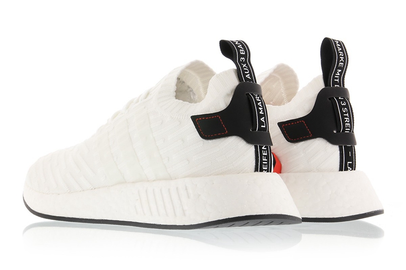 BY3015,adidas Originals,NMD R2 全新配色释出!这款 adidas NMD R2 “小白鞋” 颜值极高 BY3015,adidas Originals,NMD R2 全新配色释出!这款 adidas NMD R2 “小白鞋” 颜值极高