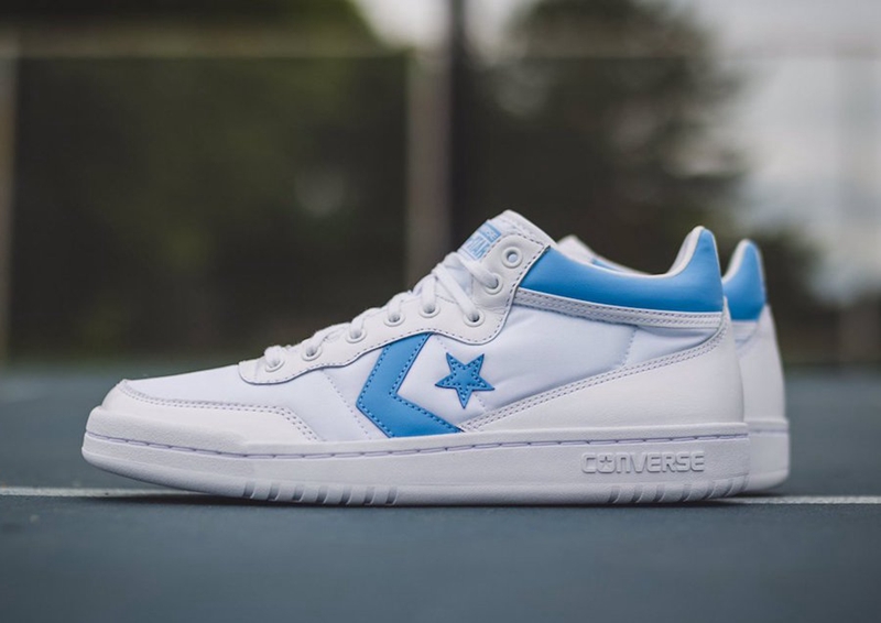 Air Jordan 2,Converse Pack,AJ2 完整实物曝光!Air Jordan x Converse Pack 套装本月底发售 Air Jordan 2,Converse Pack,AJ2 完整实物曝光!Air Jordan x Converse Pack 套装本月底发售