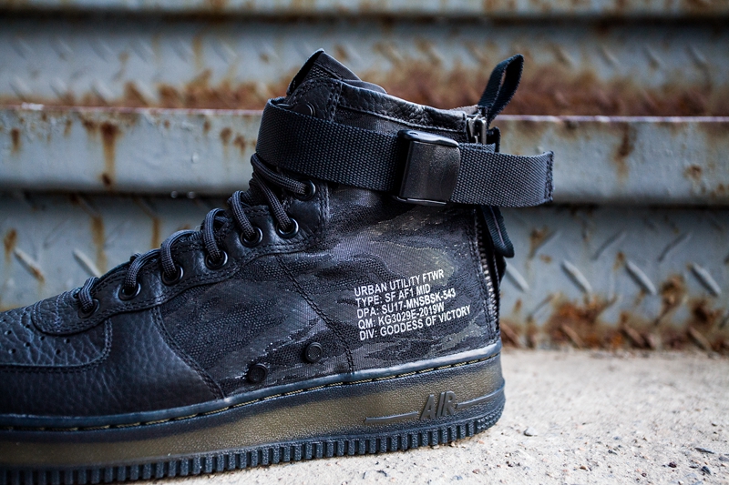 Nike,SF-AF1 Mid,Tiger Camo,AA7 双拉链 + 虎纹迷彩!全新 Nike SF-AF1 Mid 实物开箱解读 Nike,SF-AF1 Mid,Tiger Camo,AA7 双拉链 + 虎纹迷彩!全新 Nike SF-AF1 Mid 实物开箱解读