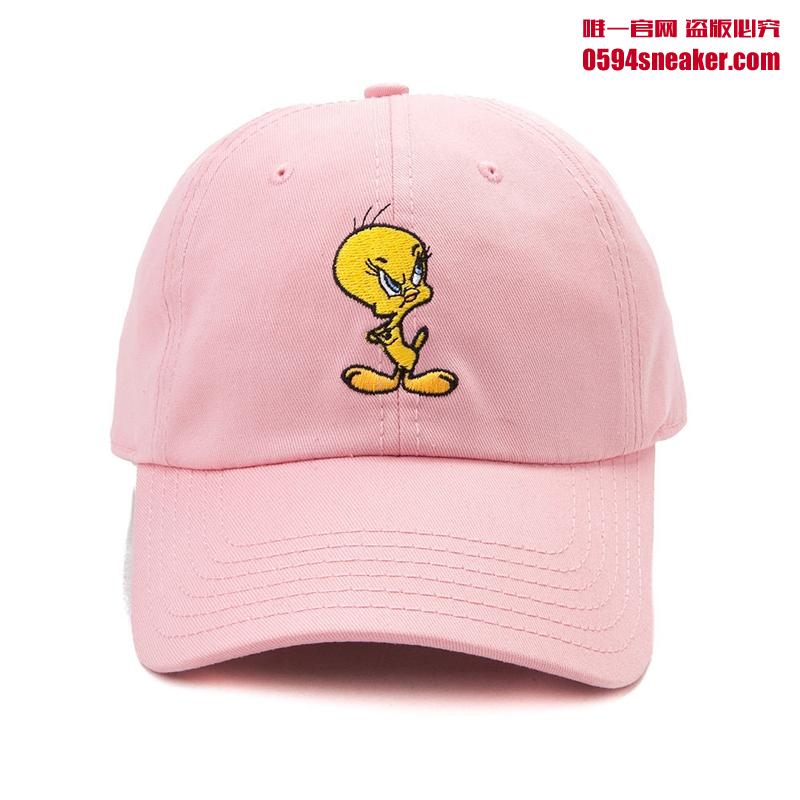 Looney Tunes,Converse  兔八哥登场!全新 Looney Tunes x Converse 现已发售 Looney Tunes,Converse  兔八哥登场!全新 Looney Tunes x Converse 现已发售